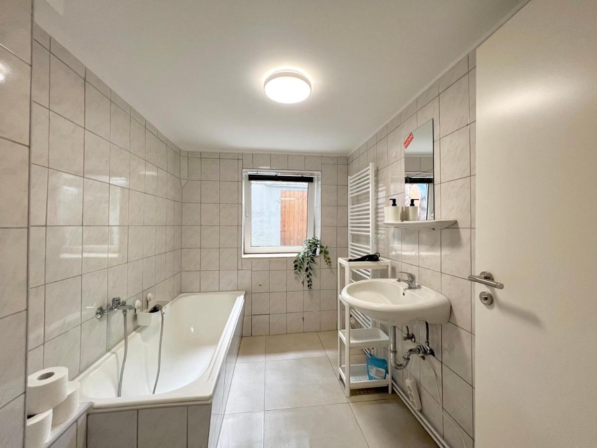 Jungle Retreat Apartments Im Zentrum Бремен Экстерьер фото
