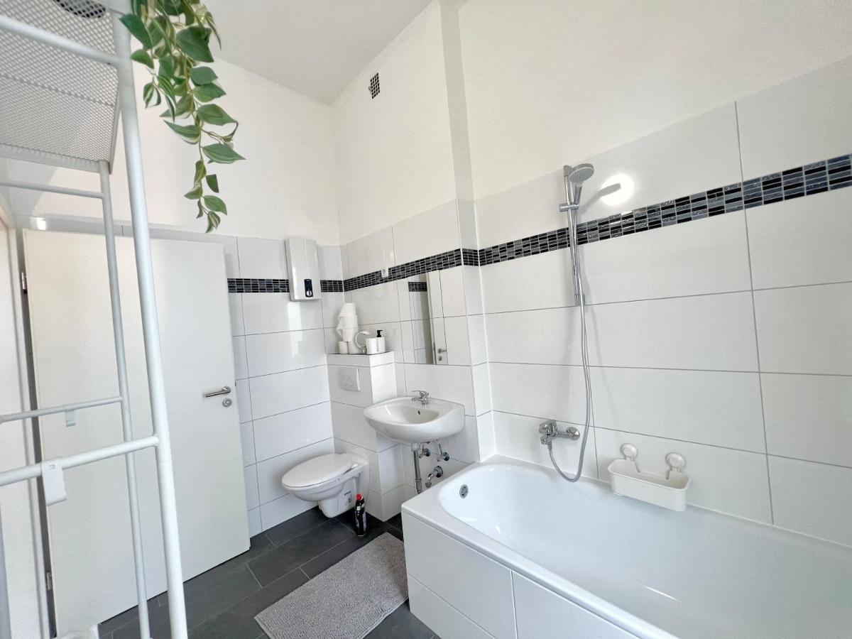 Jungle Retreat Apartments Im Zentrum Бремен Экстерьер фото